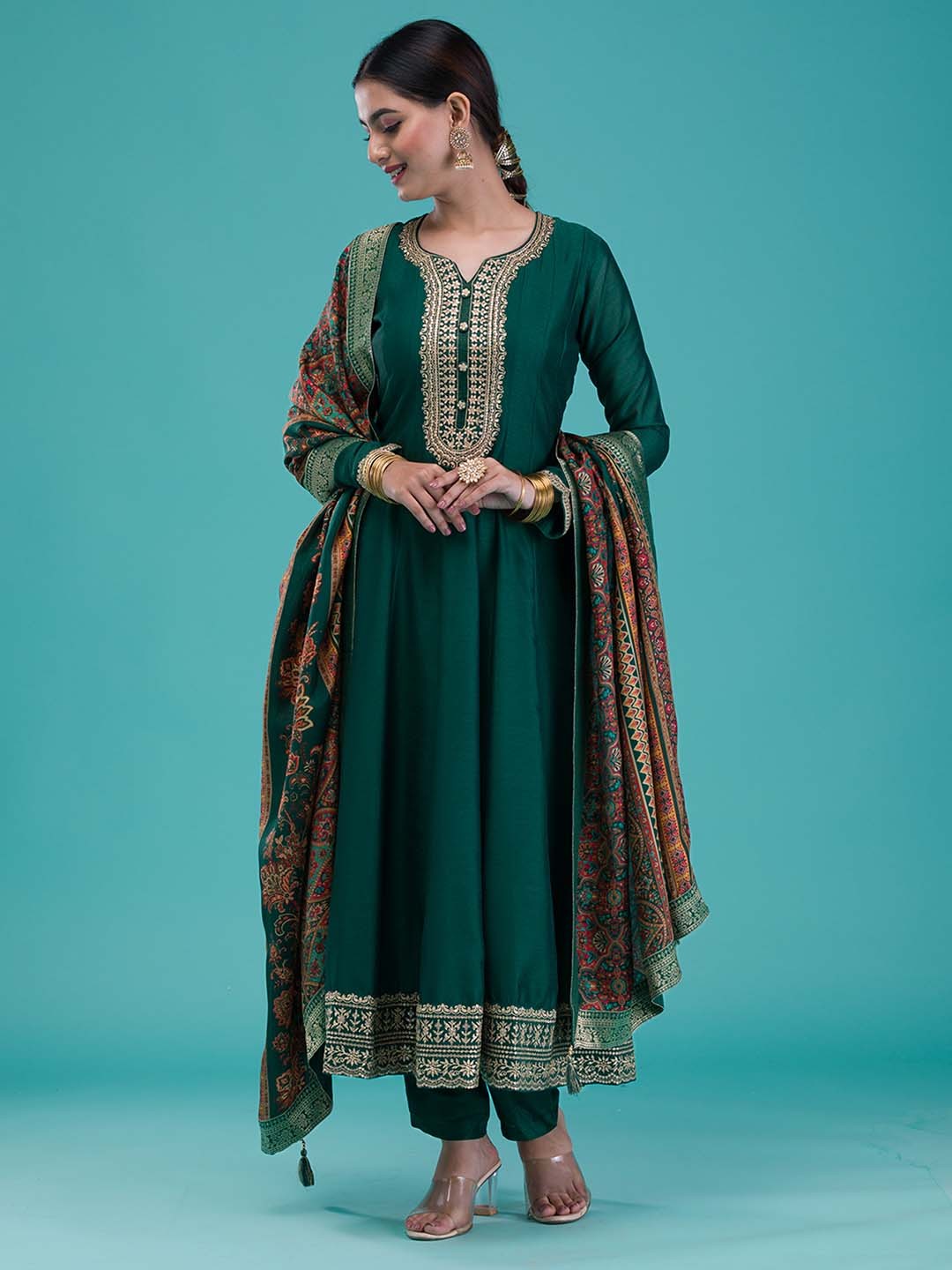 

Koskii Women Floral Embroidered Regular Silk Crepe Kurta with Trousers & With Dupatta, Green