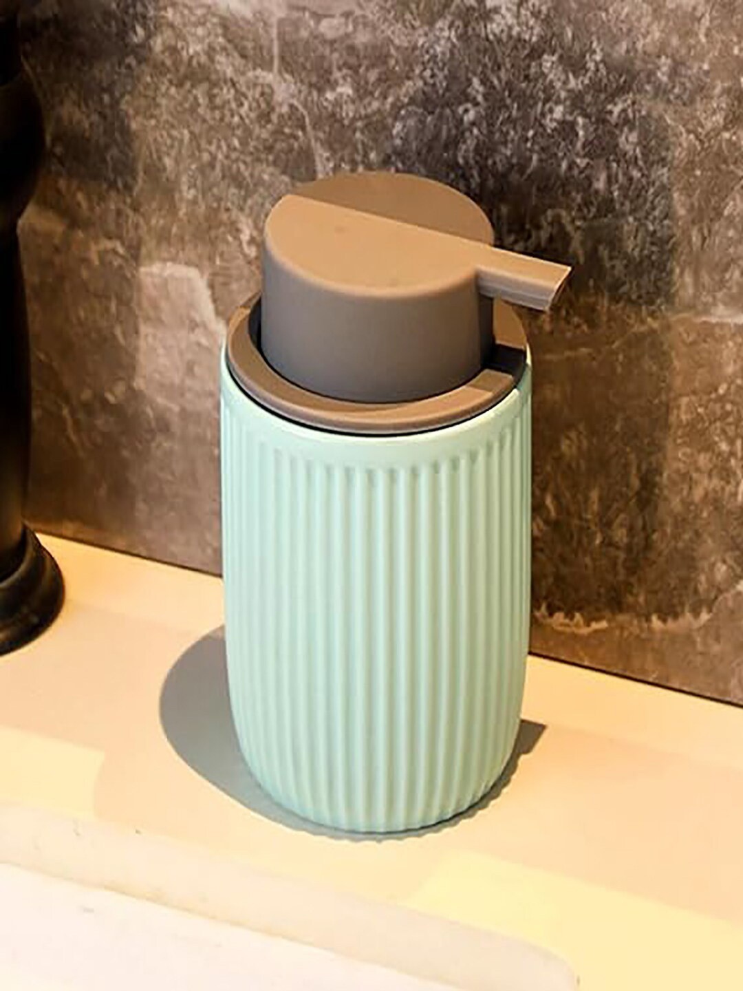 

Kuber Industries Blue Striped Ceramic Liquid Soap Dispenser 320 ml
