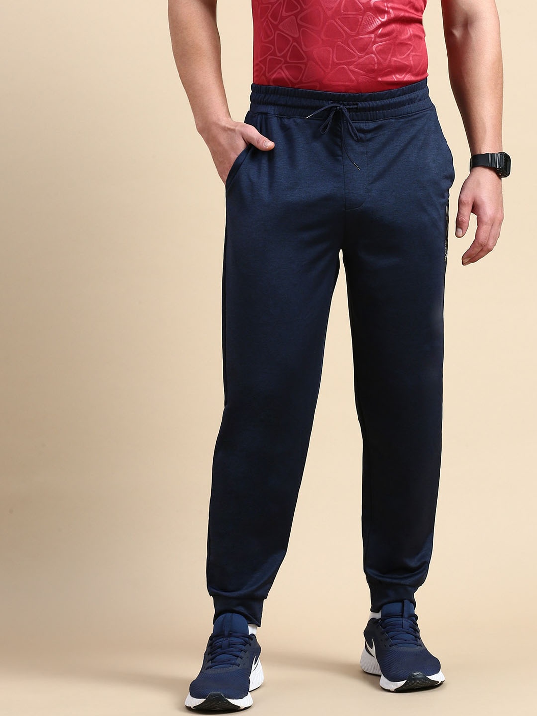 

Classic Polo Men Slim-Fit Mid Rise Sports Jogger, Navy blue