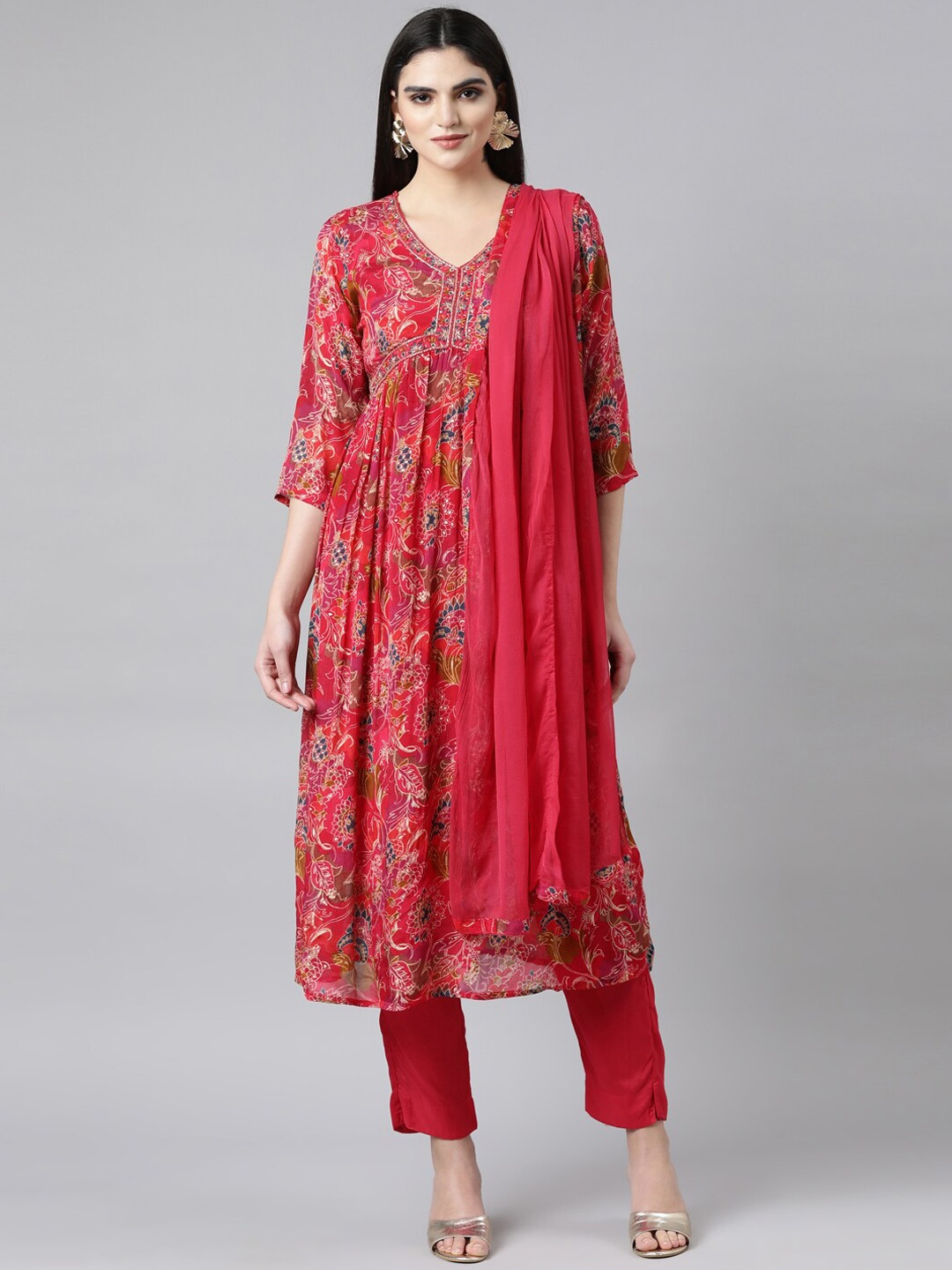 

Neerus Women Floral Printed Regular Aari Work Silk Chiffon Kurta with Trousers & With Dupatta, Pink