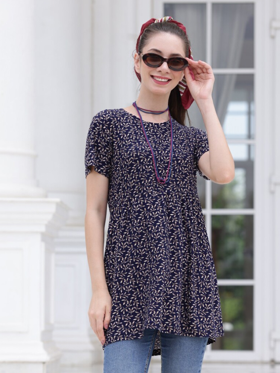 

TITTLI Geometric Print Short Sleeves Round Neck Top, Blue
