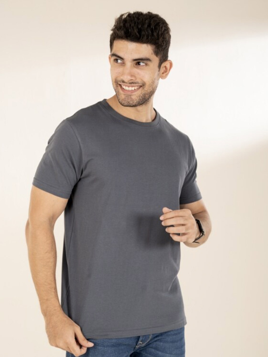 

The Bleu Label Round Neck Short Sleeves Slim Fit T-shirt, Grey