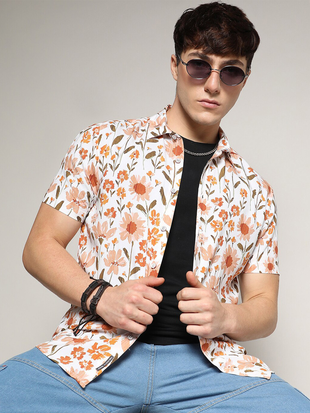 

Campus Sutra Relaxed Floral Printed Cotton Casual Shirt, Multi
