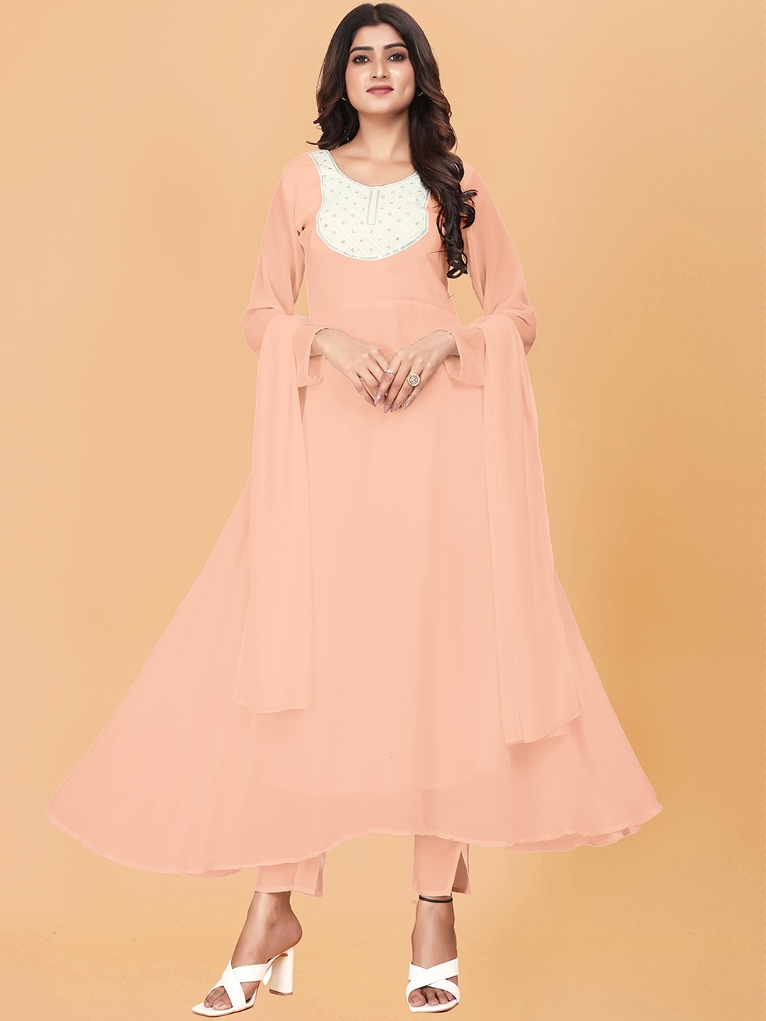 

BAESD Anarkali Patchwork Kurta With Trouser & Dupatta, Peach