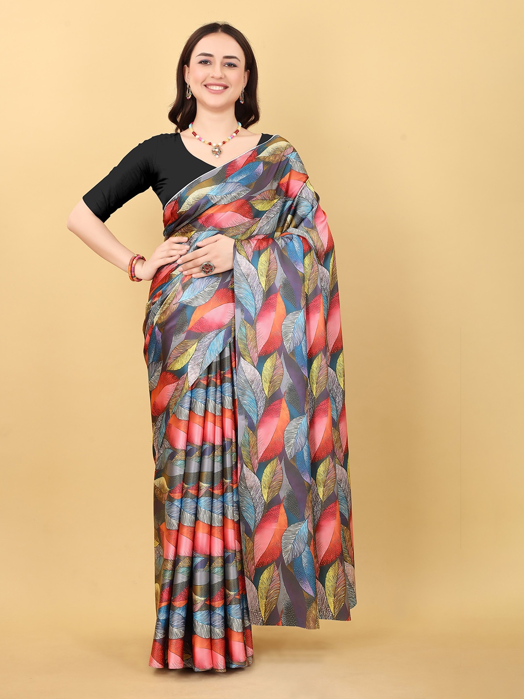 

bansari textiles Floral Satin Block Print Saree, Grey