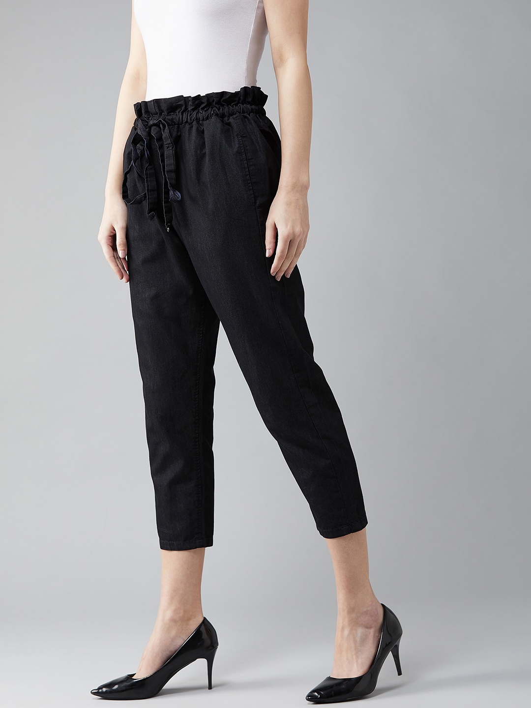 

The Roadster Lifestyle Co. High Rise Clean Look Cropped Stretchable Denim Paper Bag Pants, Black