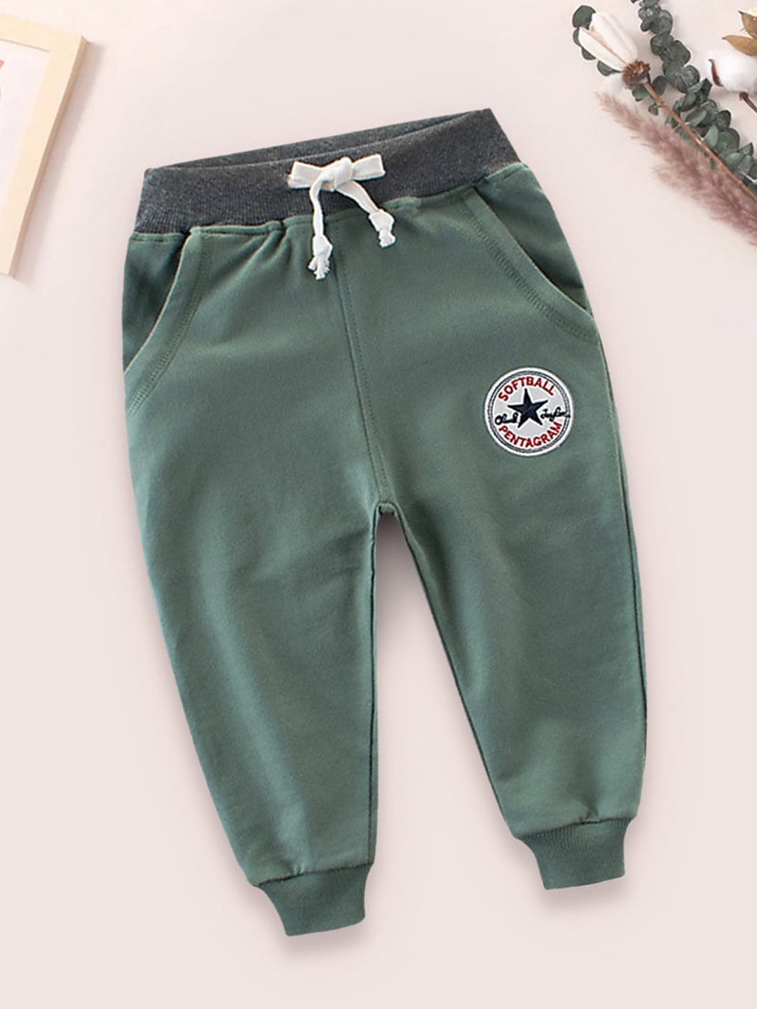 

INCLUD Boys Relaxed-Fit Mid Rise Joggers, Green