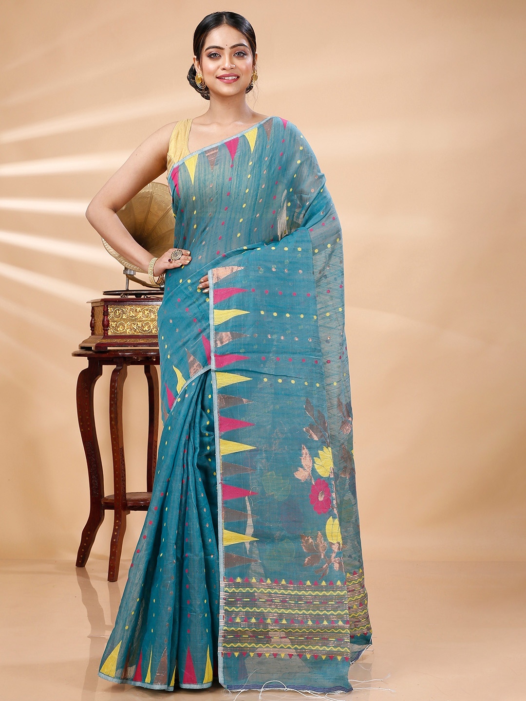 

DipDiya Floral Woven Design Taant Saree, Green