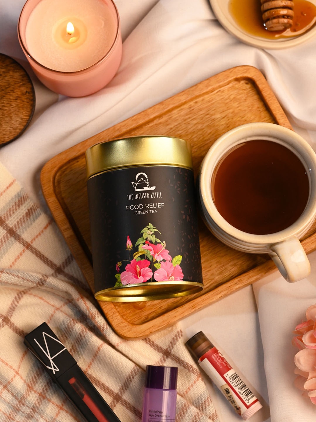 

The Infused Kettle PCOD Relief Tea -50gm, Gold