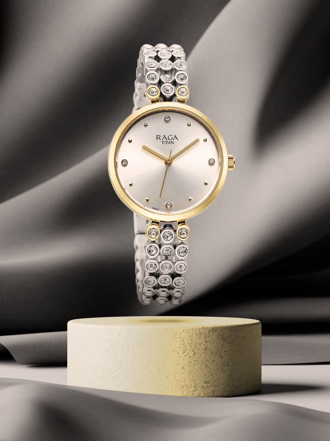 

Titan Raga Show Stopper Women Embellished Bracelet Analogue Watch 95262BM01, Silver
