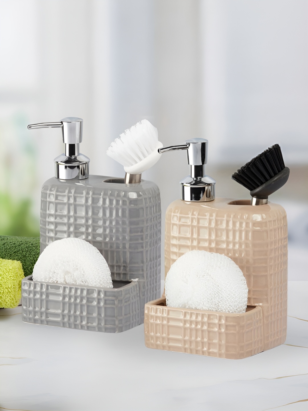 

Kookee Grey & Peach 2 Pieces Textured Ceramic Soap Dispensers