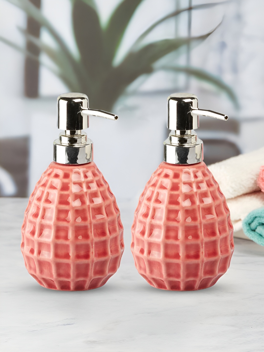 

Kookee Orange 2 Pieces Ceramic Textured Glossy Contemporary Soap Dispenser