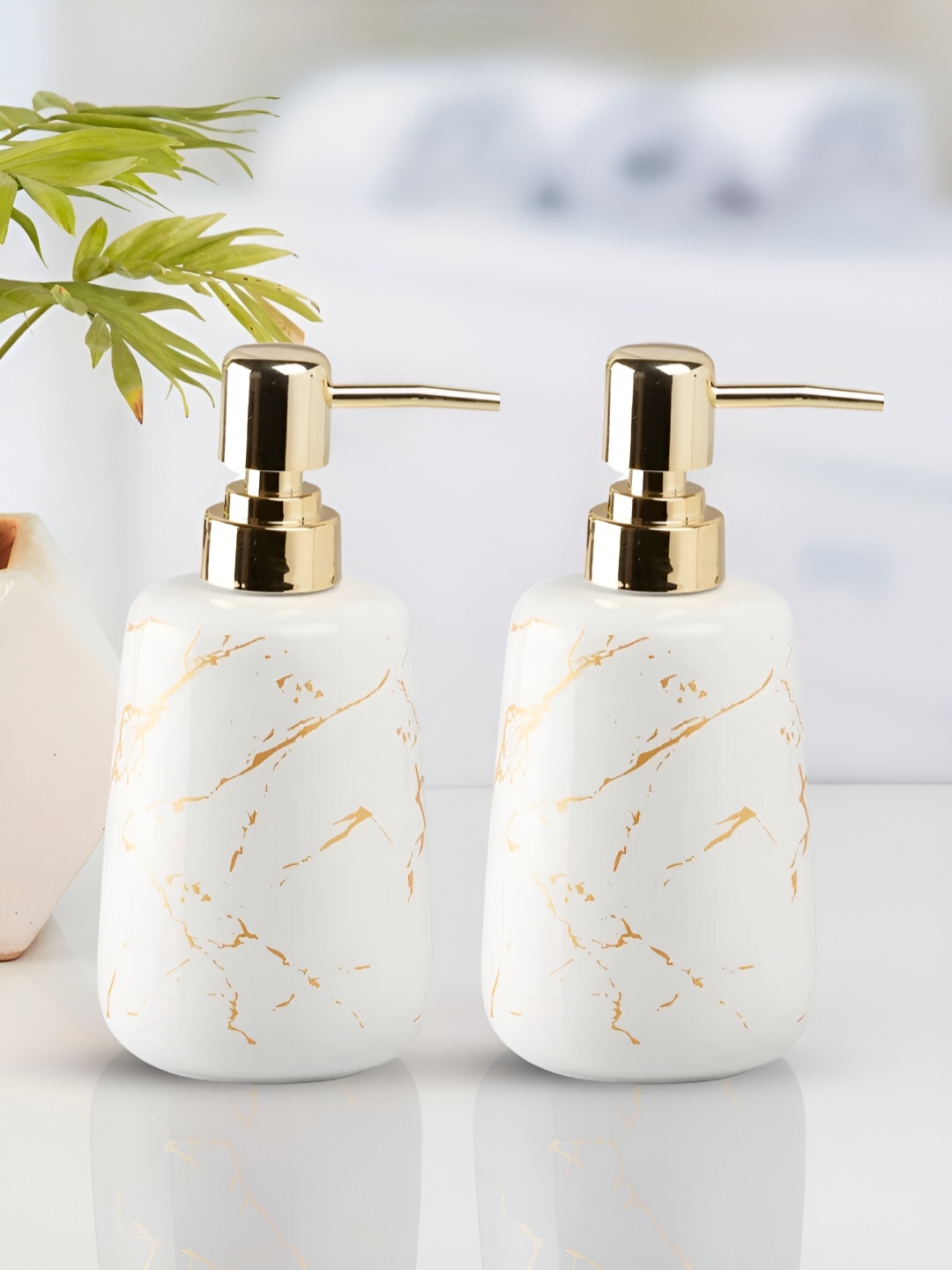 

Kookee White & Gold Toned 2 Pieces Abstract Ceramic Soap Dispenser 450ml each