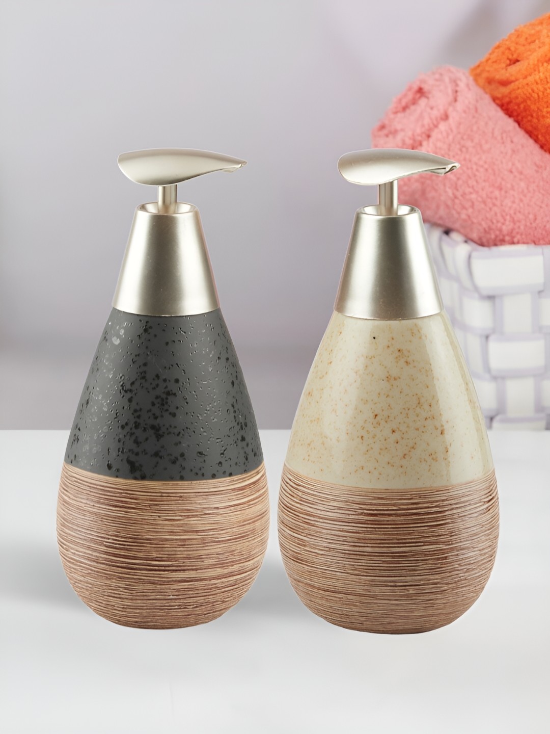 

Kookee Cream & Grey 2 Pieces Abstract Ceramic Soap Dispenser 300ml each