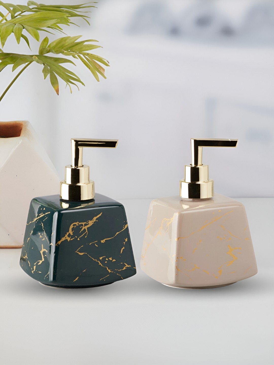 

Kookee Green & Beige 2 Pieces Abstract Ceramic Soap Dispenser