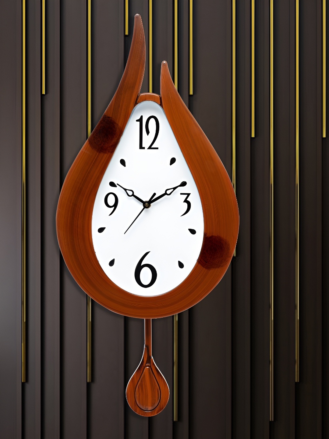 

Attractionz Brown & White Contemporary Wall Clock