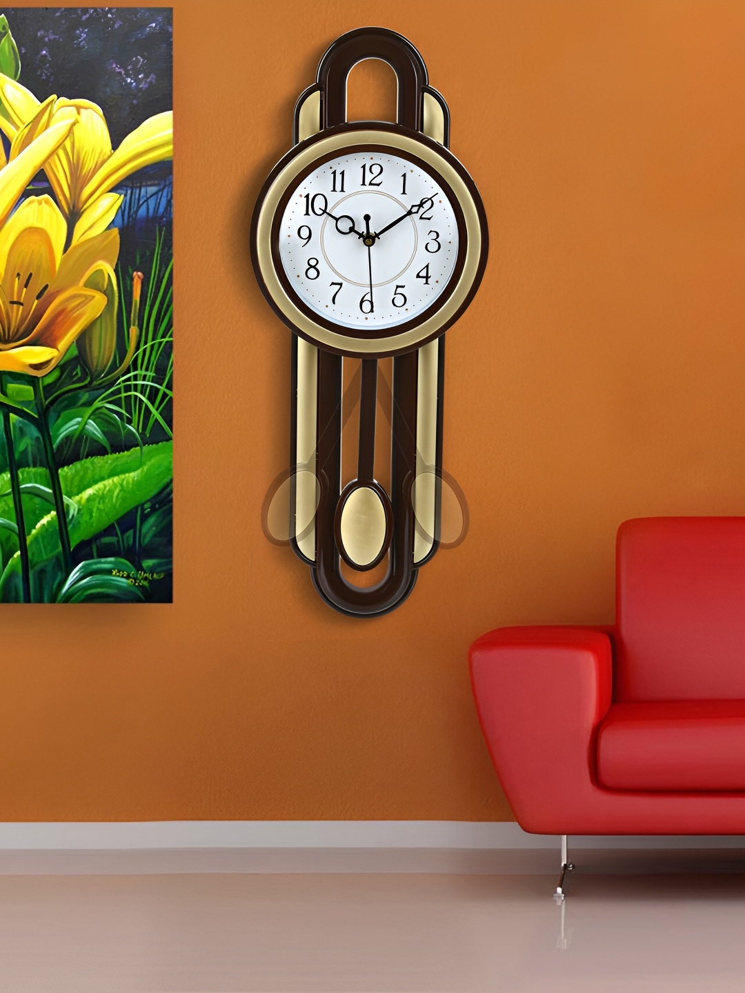 

Attractionz Gold-Toned & White Round Shaped Vintage Wall Clock