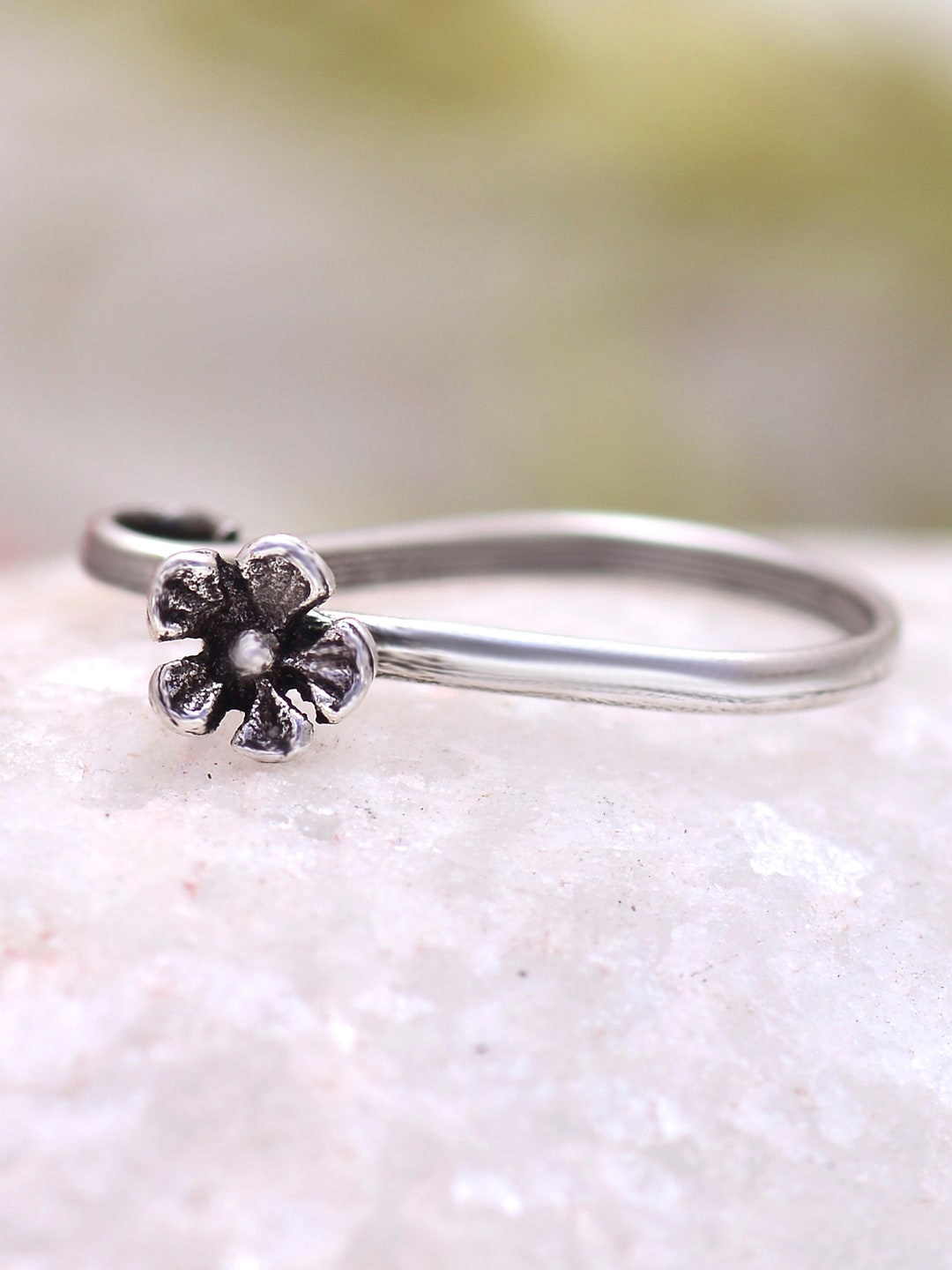 

Abhooshan 92.5 Sterling Silver Cubic Zirconia Stud Nosepin
