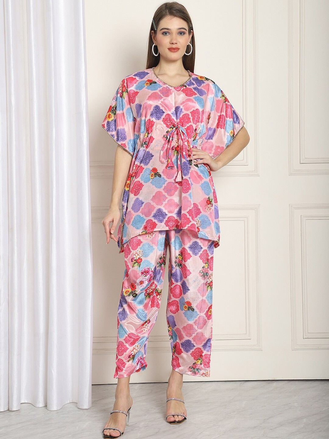 

NEUDIS Geometric Printed Kaftan Co-Ords, Pink
