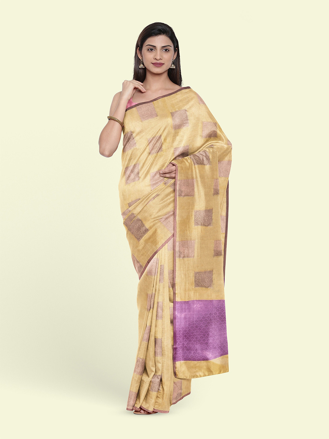 

Muskan Fashion Ethnic Motifs Woven Design Banarasi Saree, Gold