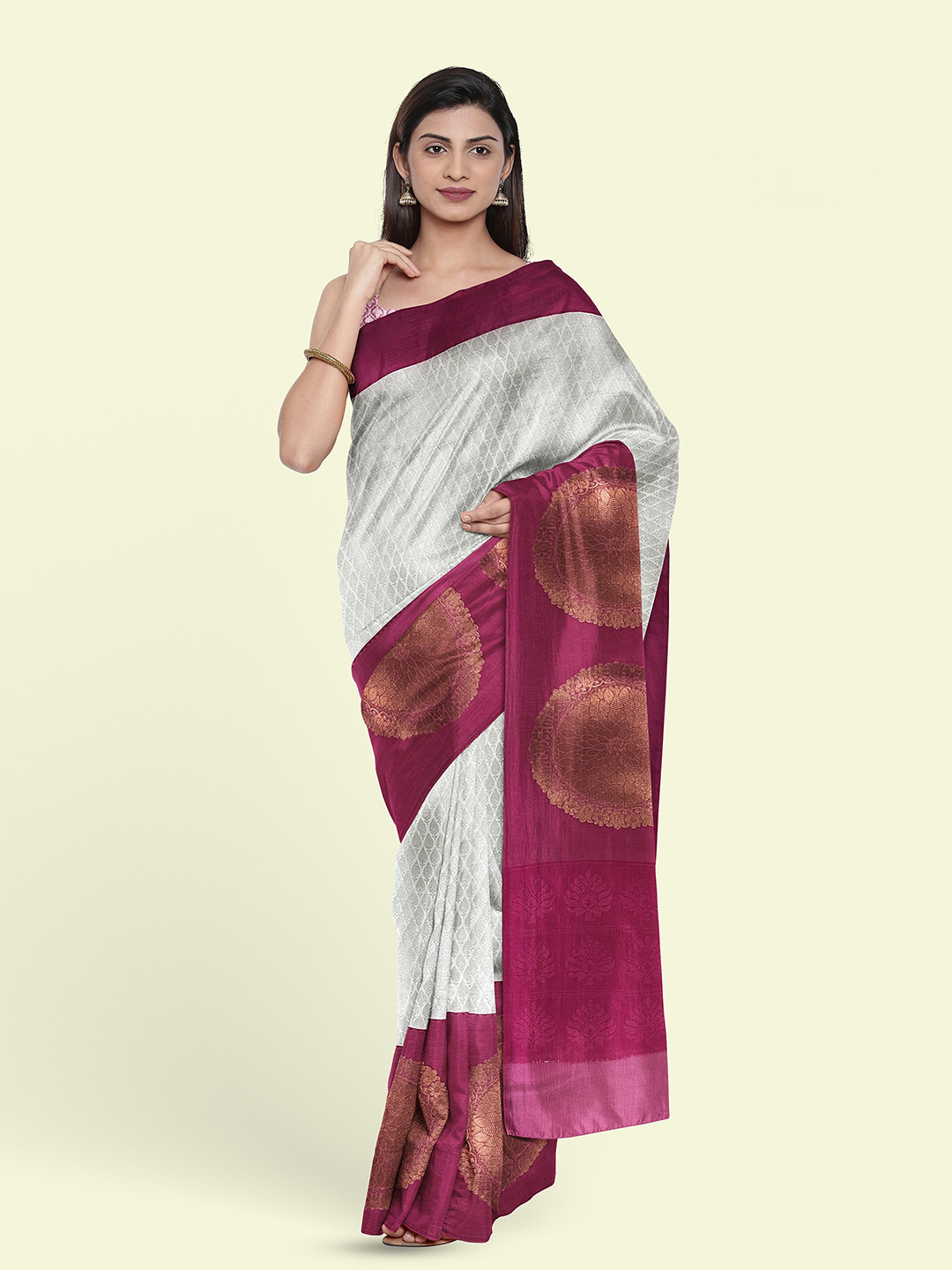 

Muskan Fashion Ethnic Motifs Woven Design Zari Tissue Banarasi Saree, Fuchsia