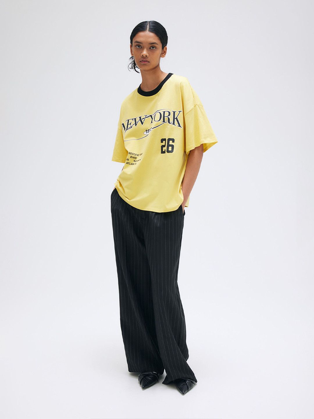 

H&M Pure Cotton Oversized motif-detail T-shirt, Yellow