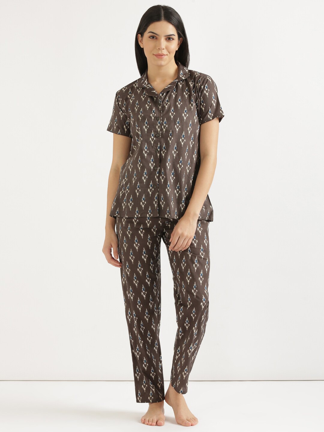 

SHOOLIN Ethnic Motifs Printed Pure Cotton Shirt With Pyjamas, Brown