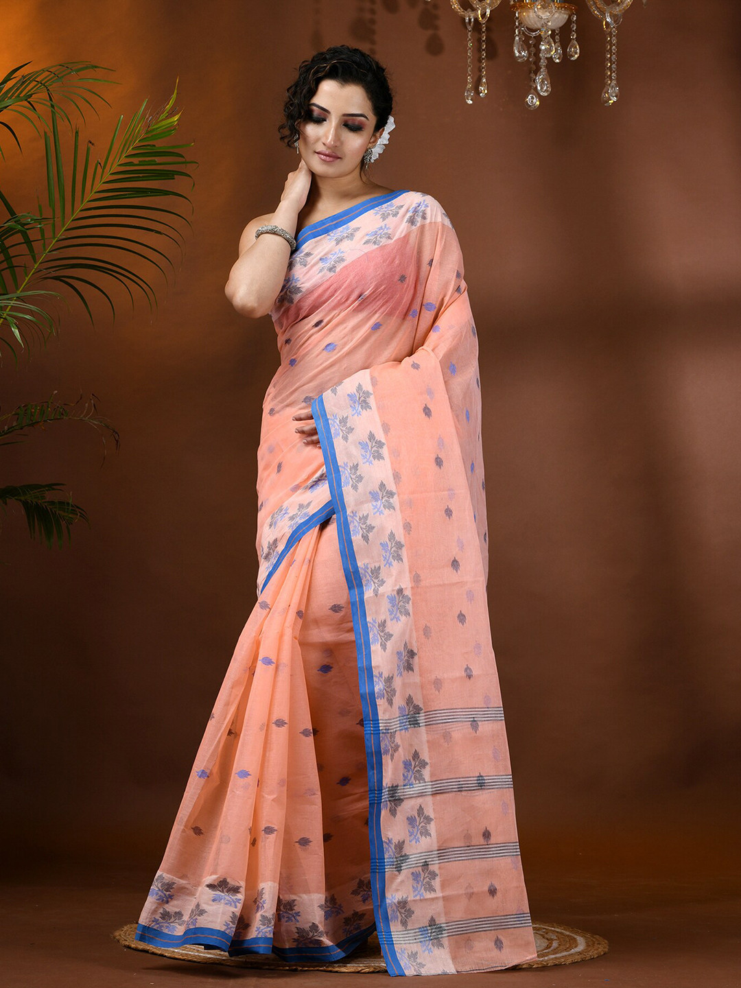 

DESH BIDESH Floral Woven Design Pure Cotton Taant Saree, Peach