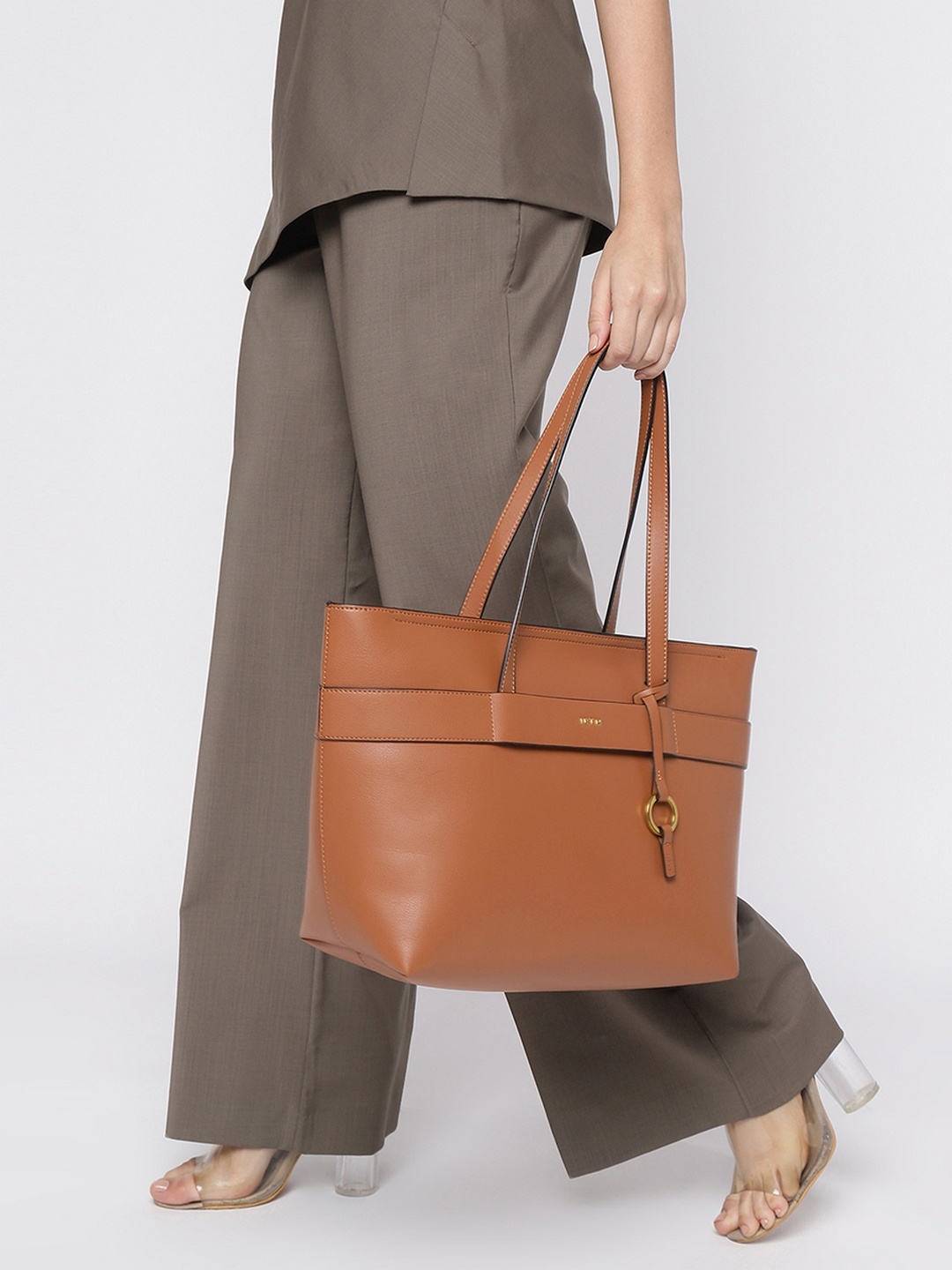 

IRTH Solid Structured Shoulder Bag with Pouch, Tan