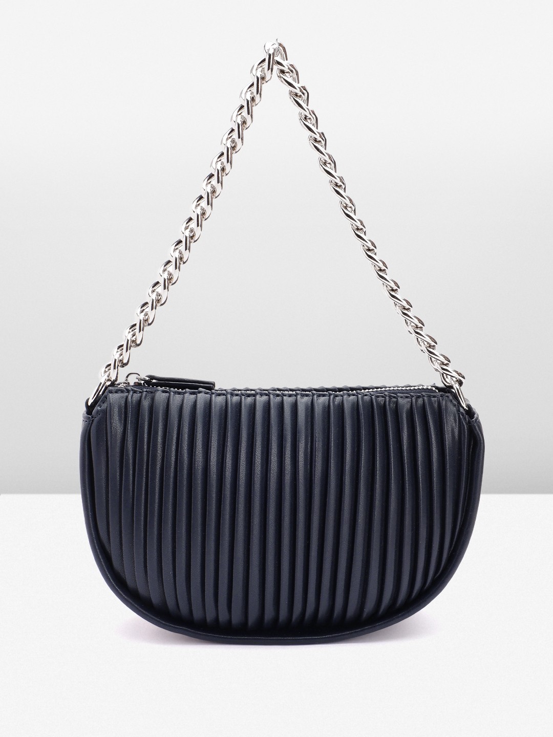 

IRTH Structured Handheld Bag, Navy blue