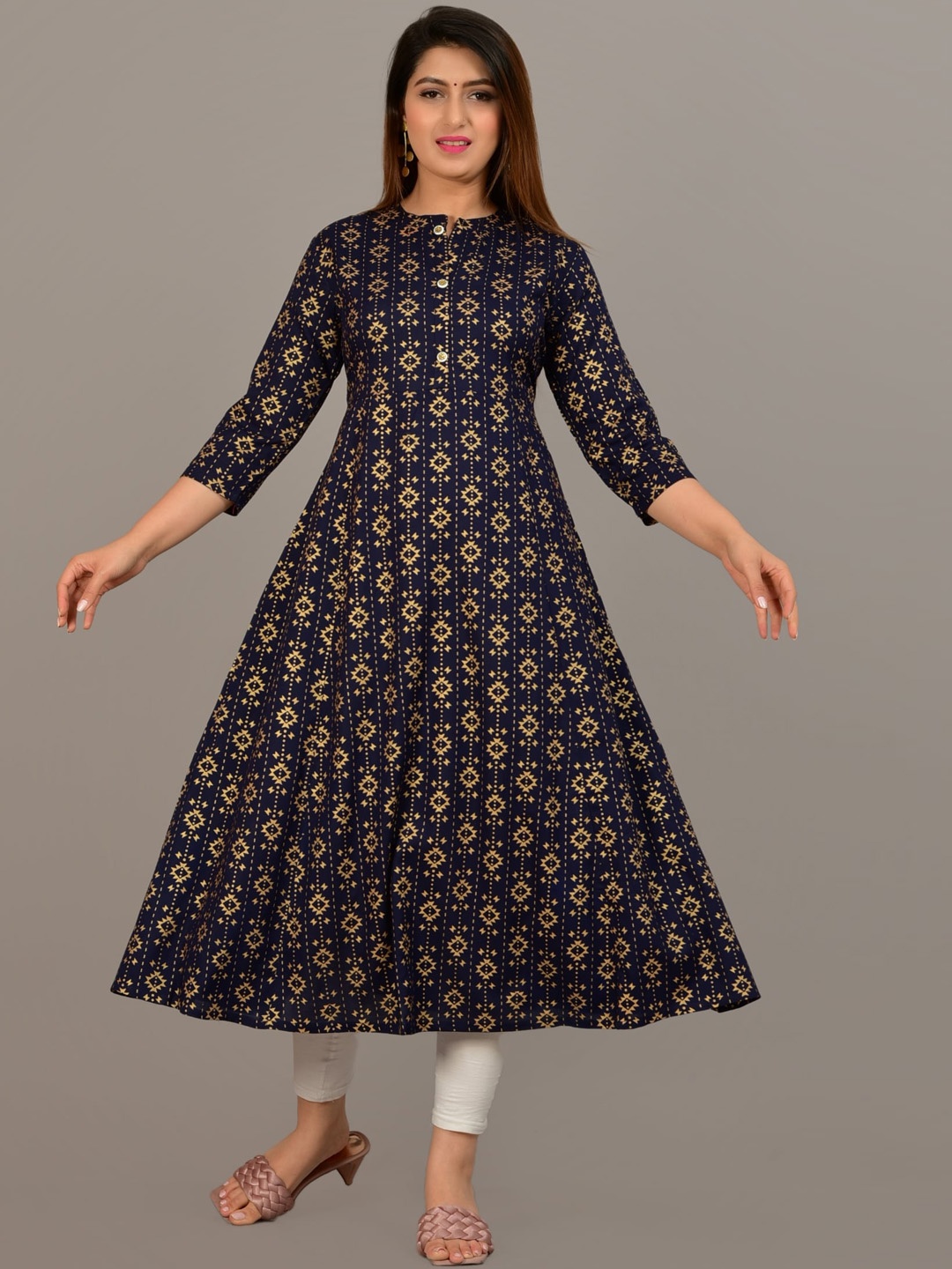 

NEW4U Printed Flared Anarkali Kurta, Navy blue