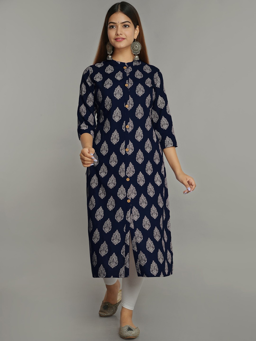 

NEW4U Geometric Printed Flared Sleeves Kurta, Navy blue
