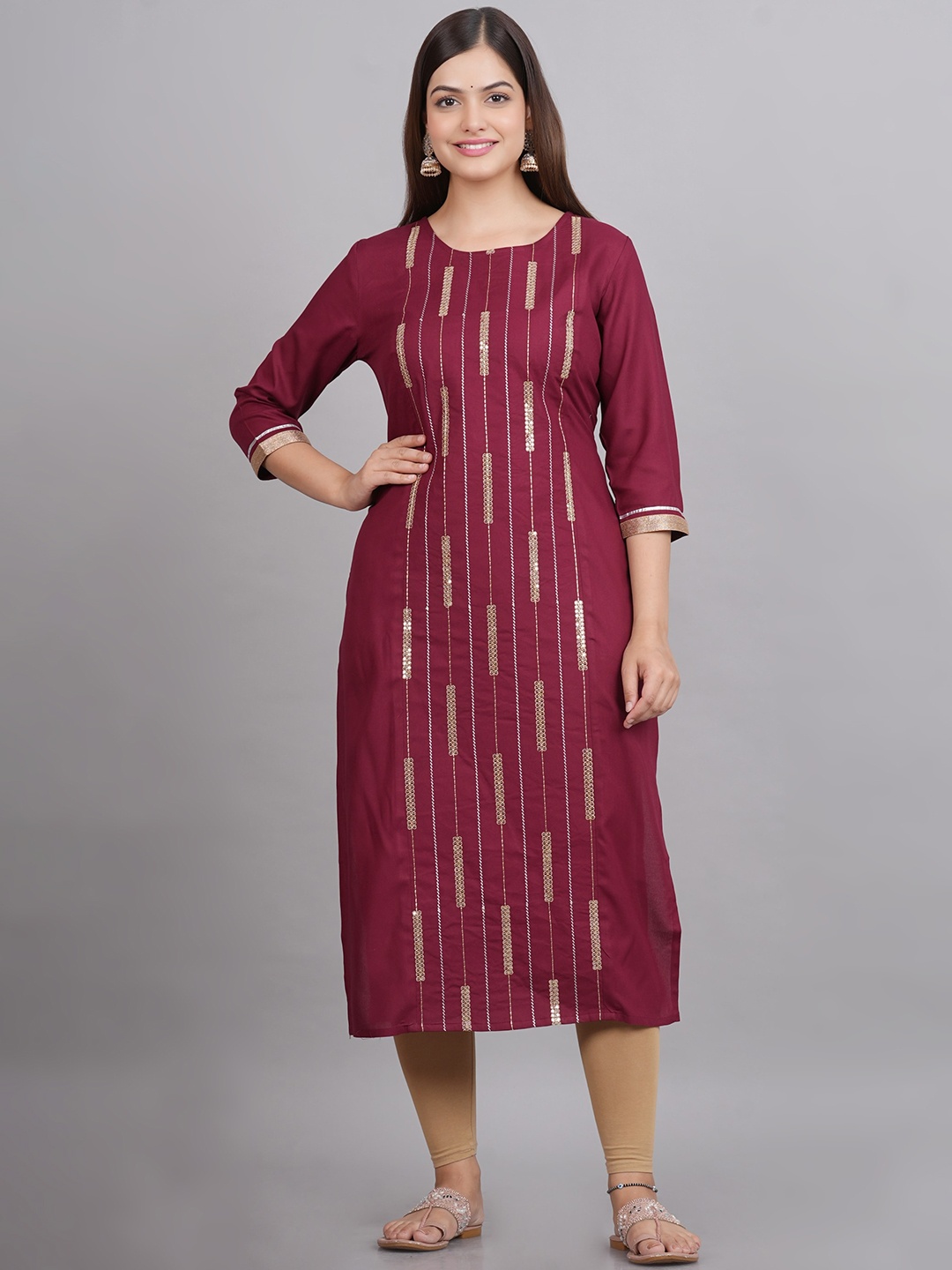 

NEW4U Women Sequins Embroidered Straight Kurta, Maroon