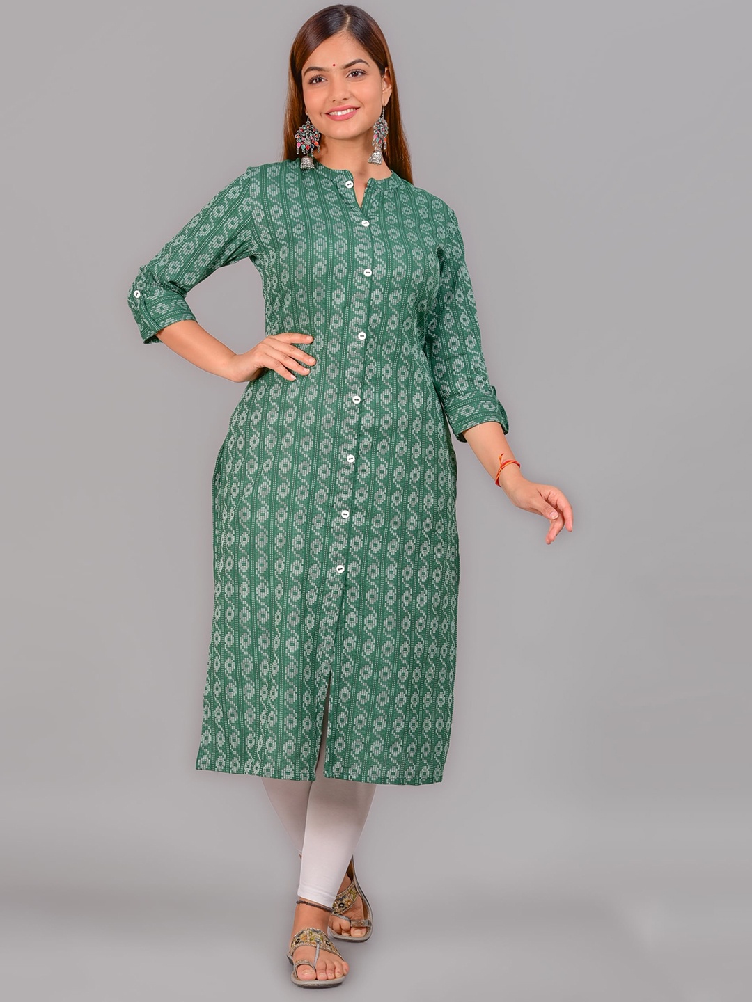 

NEW4U Striped Printed Roll-Up Sleeves Cotton Straight Kurta, Green