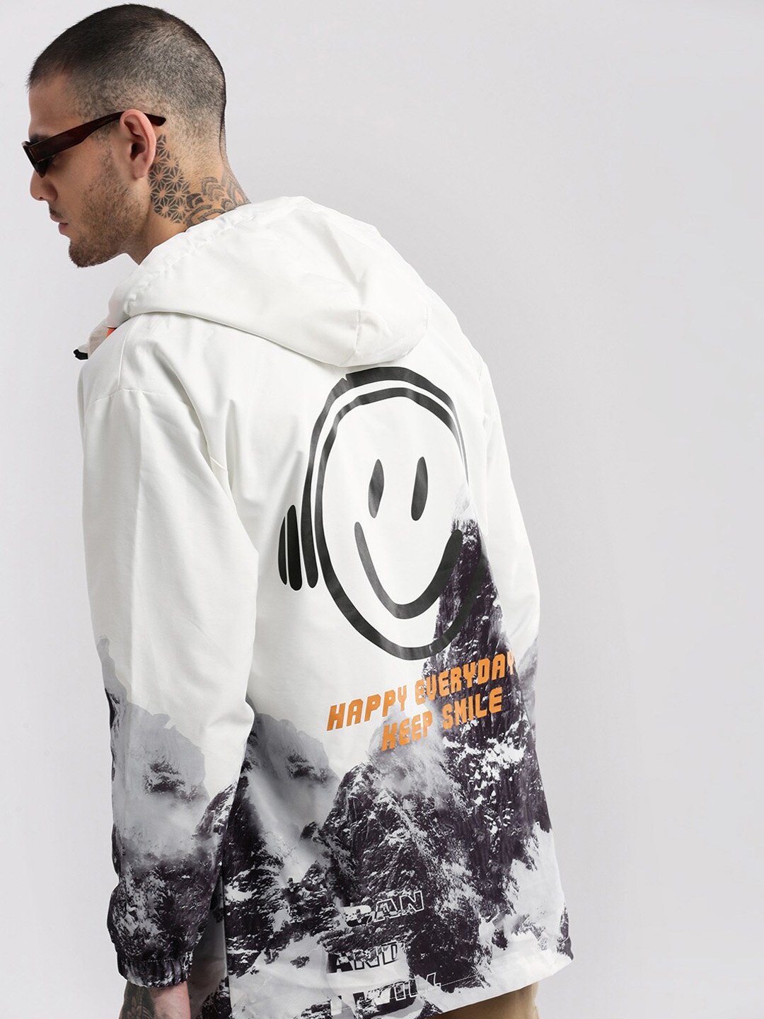 

SHOWOFF Graphic Printed Hooded Tailored Jacket, White