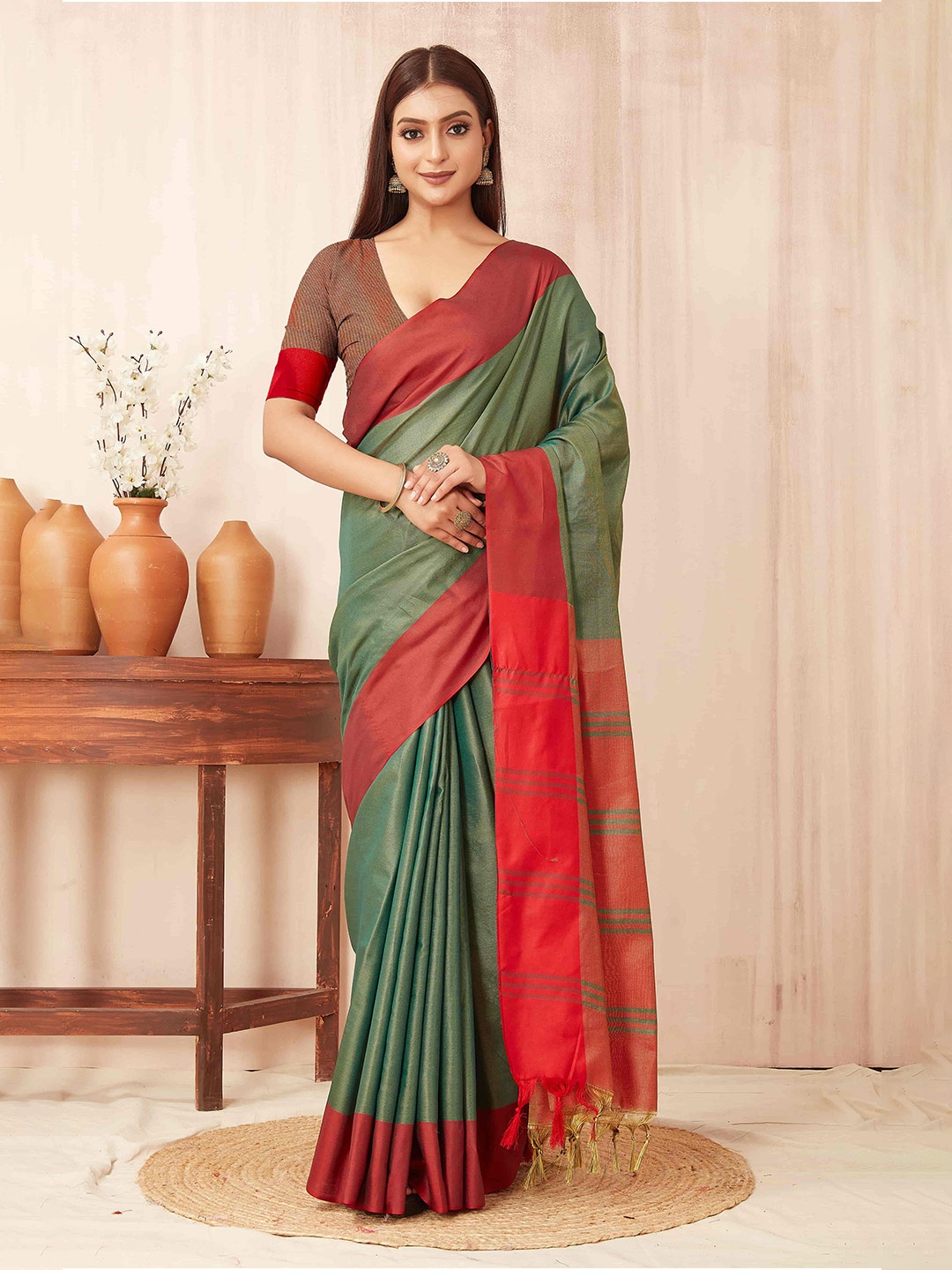 

Silk Land Zari Tissue Banarasi Saree, Green