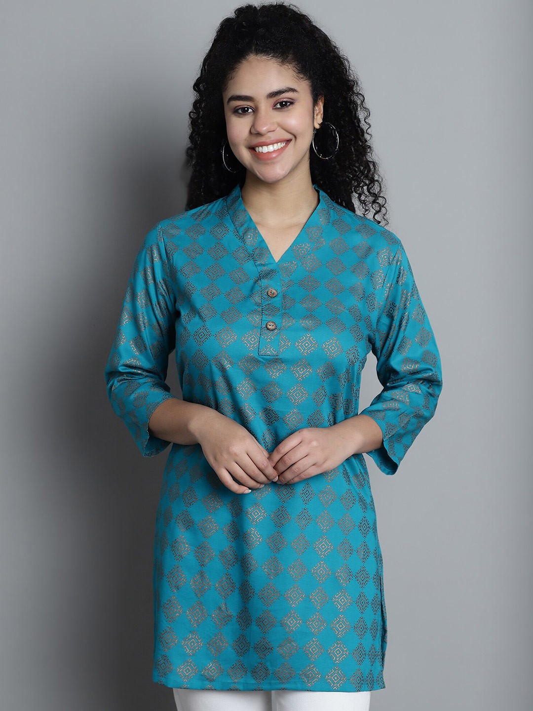 

Dressitude Ethnic Motifs Printed V-Neck Tunic, Turquoise blue