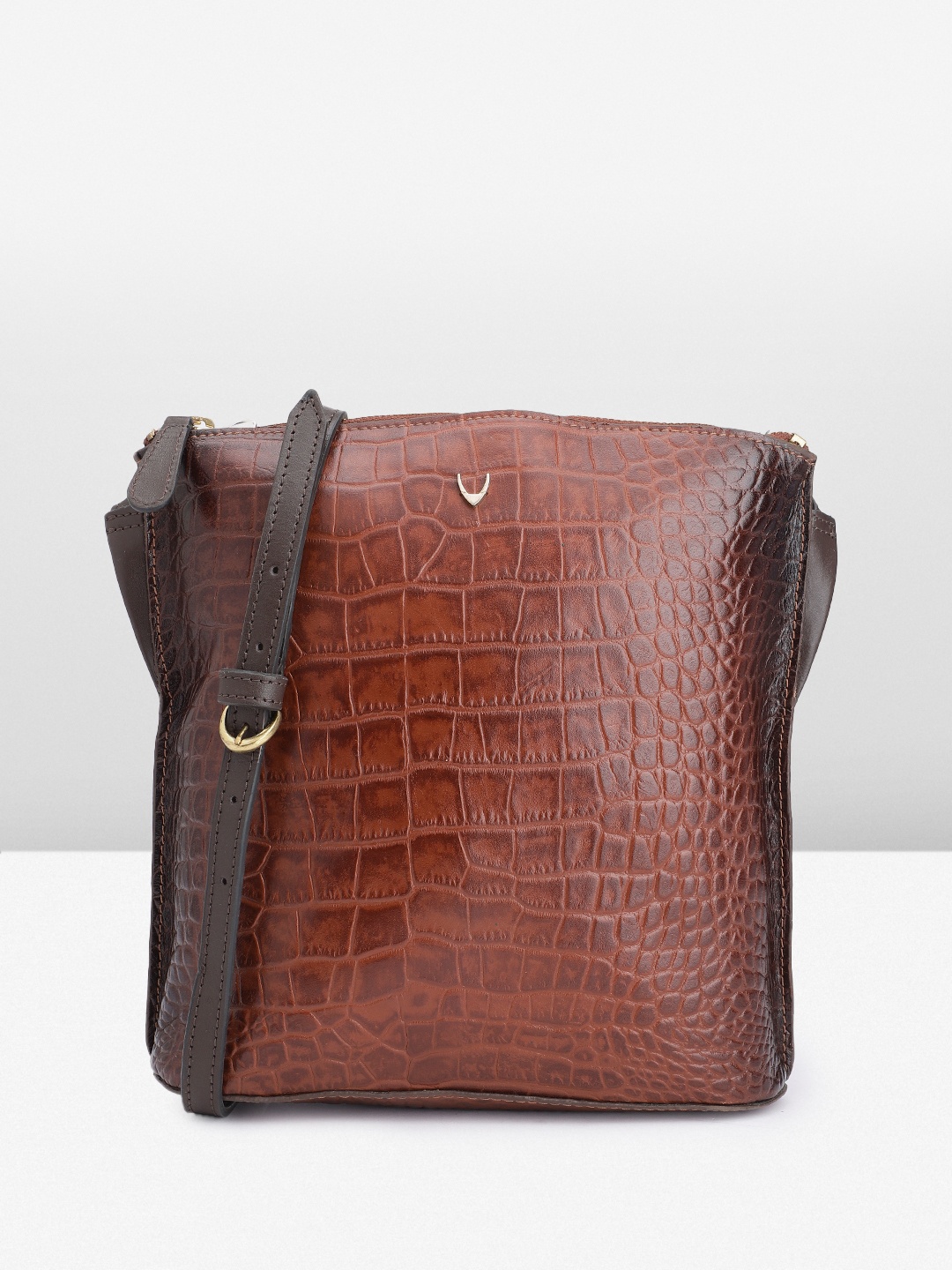 

Hidesign Women Textured Leather Sling Bag, Brown