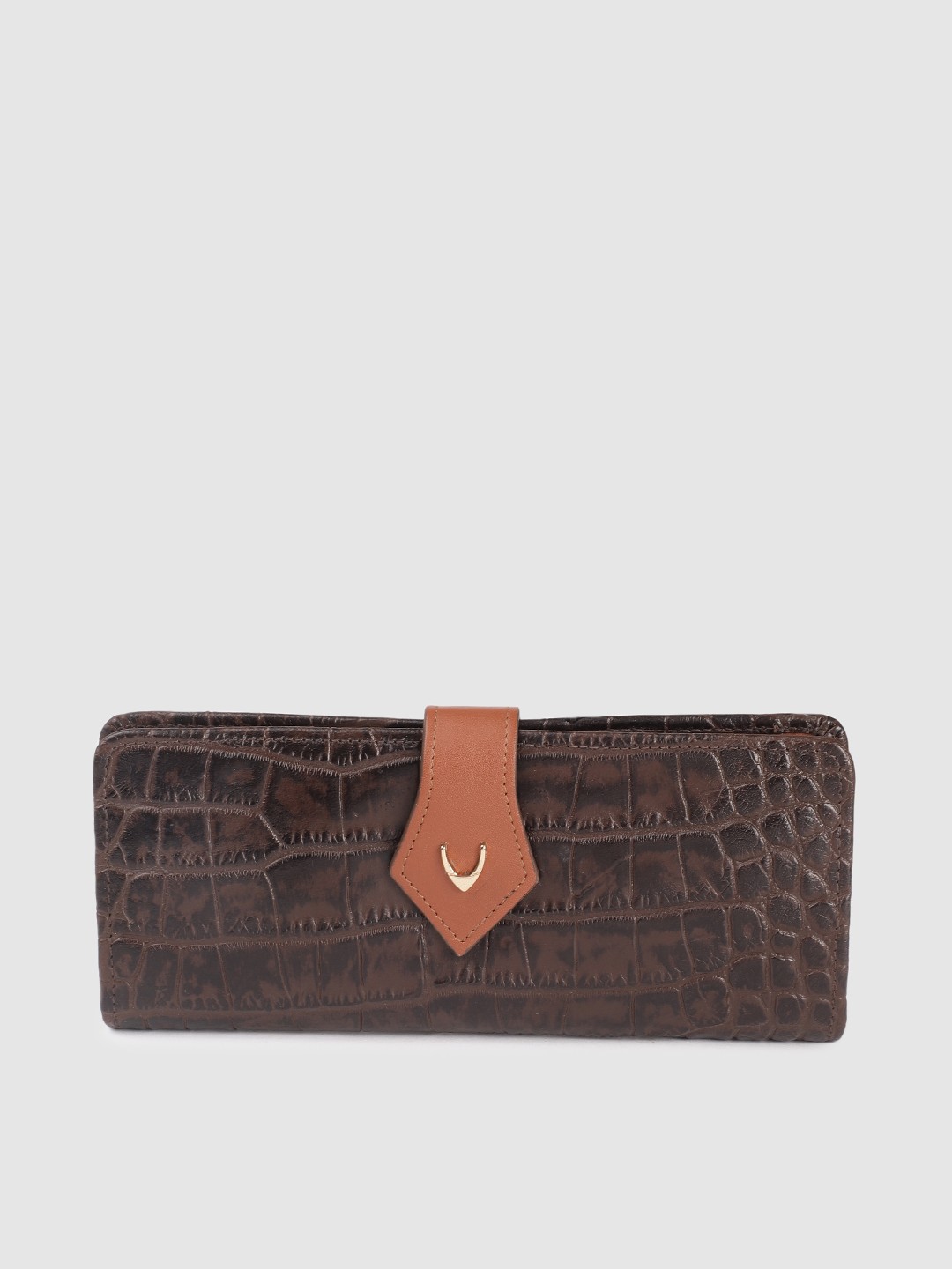 

Hidesign Women Textured Leather Two Fold Wallet, Brown