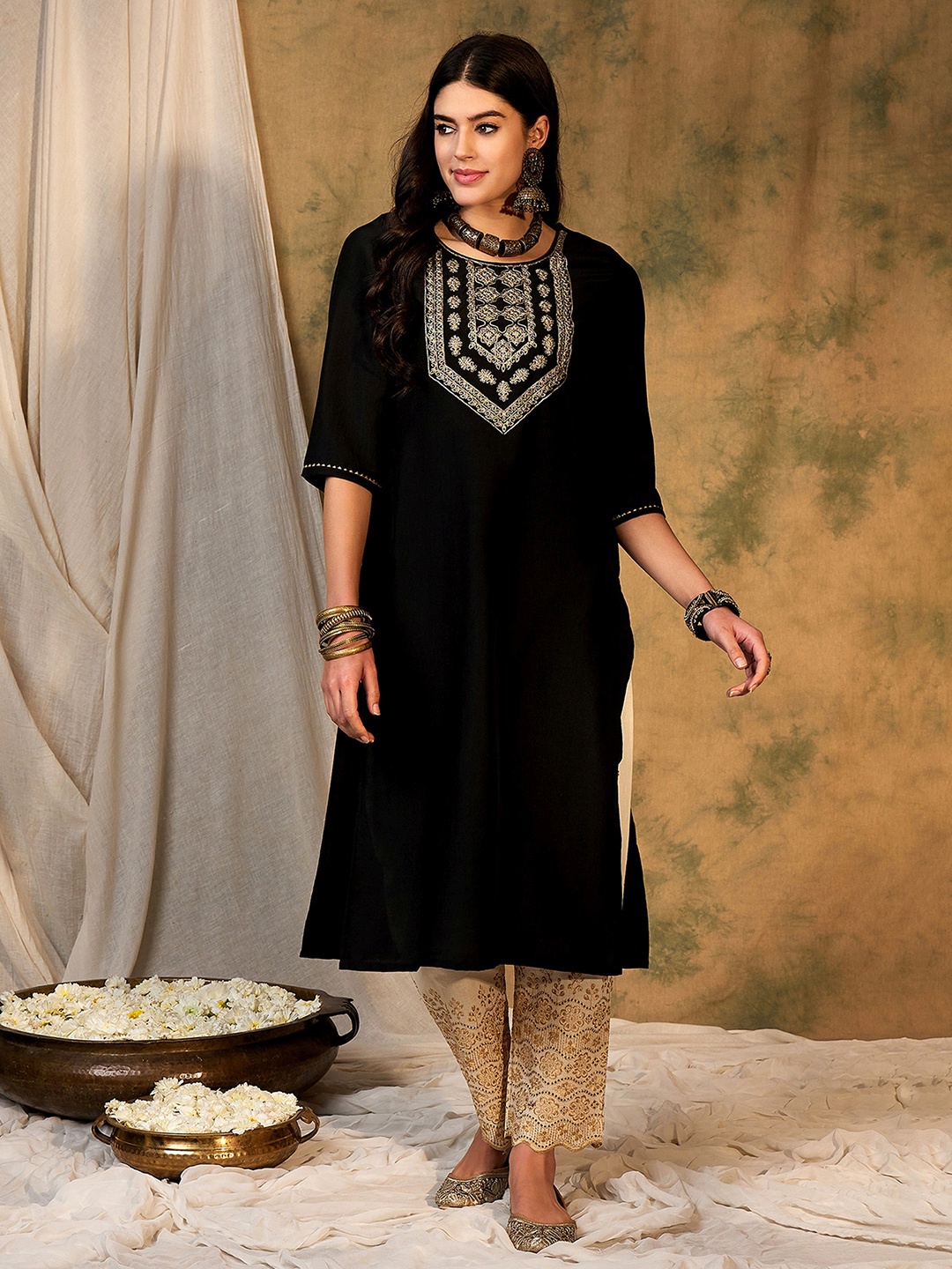 

Indo Era Women Kurta, Black