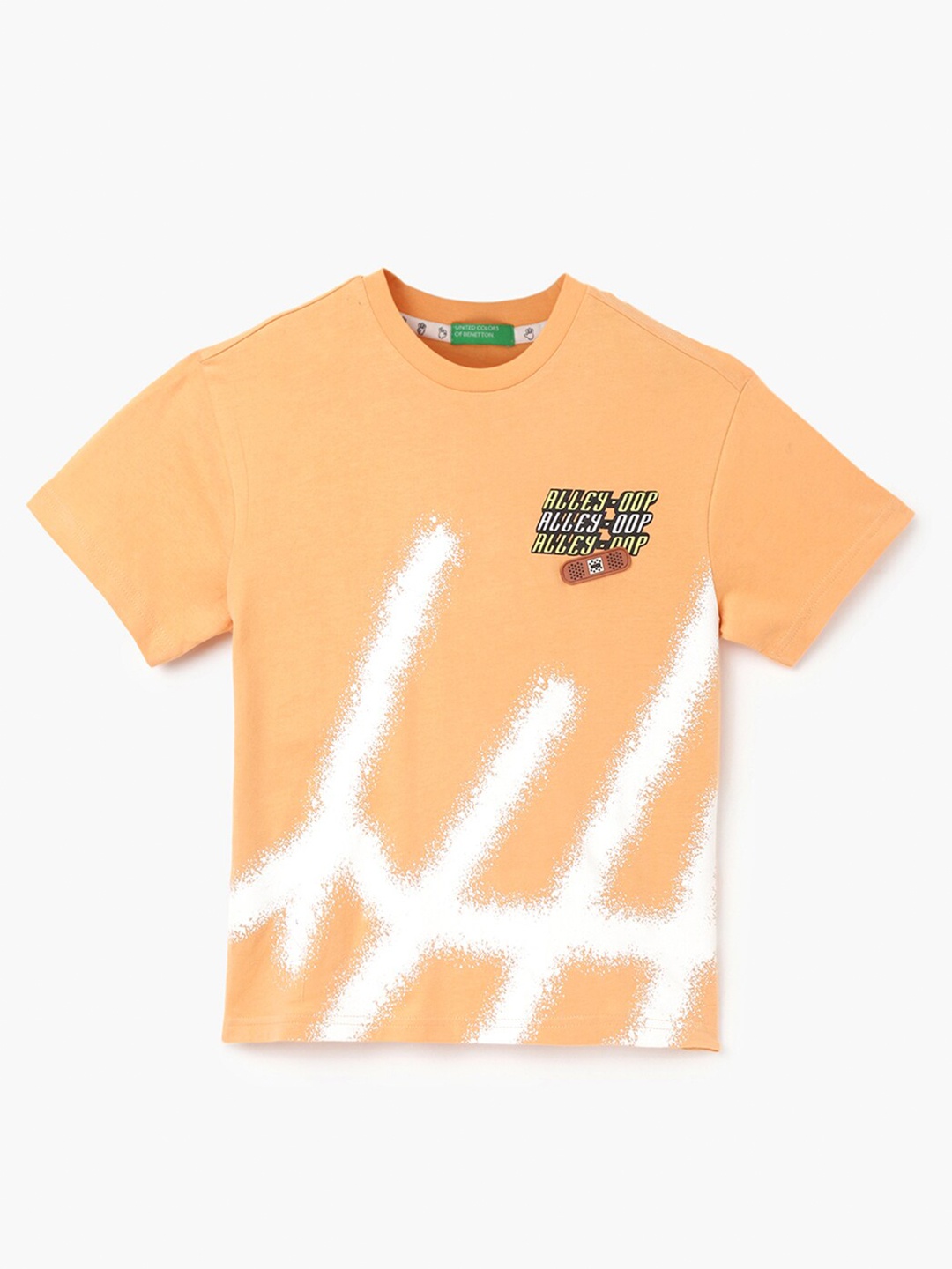 

United Colors of Benetton Boys Graphic Printed Round Neck Pure Cotton Boxy T-shirt, Orange