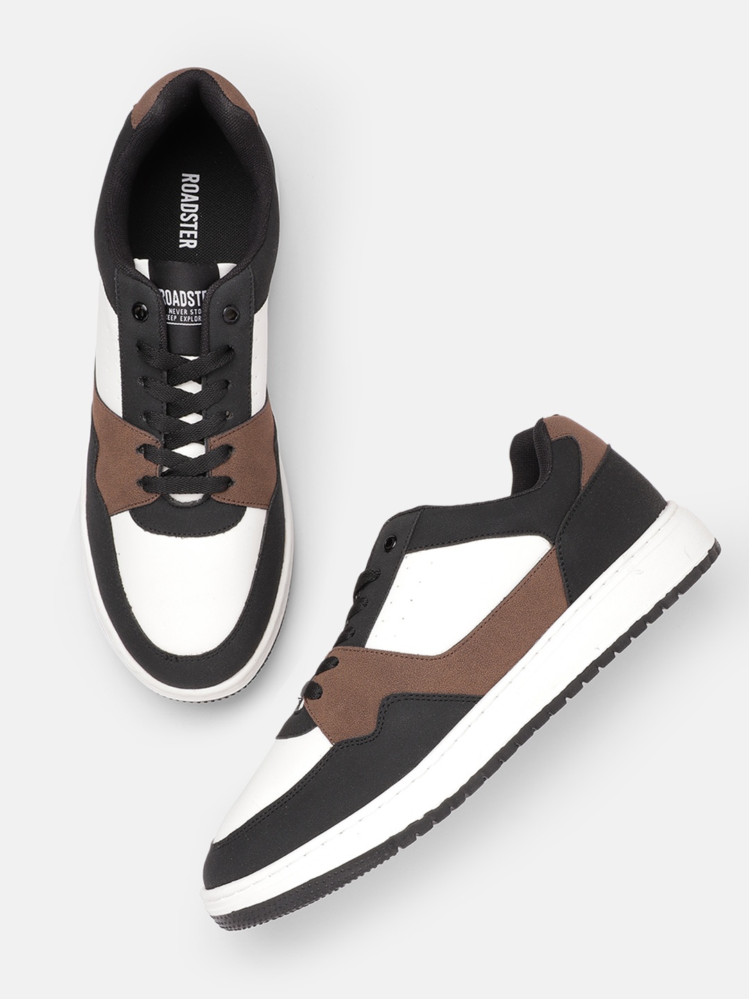 

Roadster The Lifestyle Co. Men Colourblocked Sneakers, Black