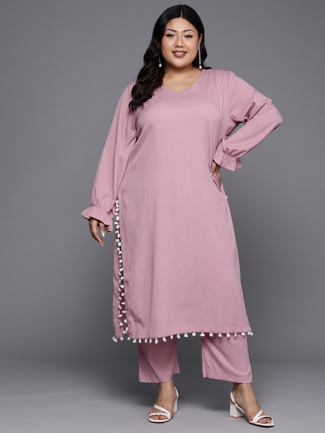 

Varanga Plus Size Bell Sleeves Silk Crepe Kurta with Trousers, Mauve