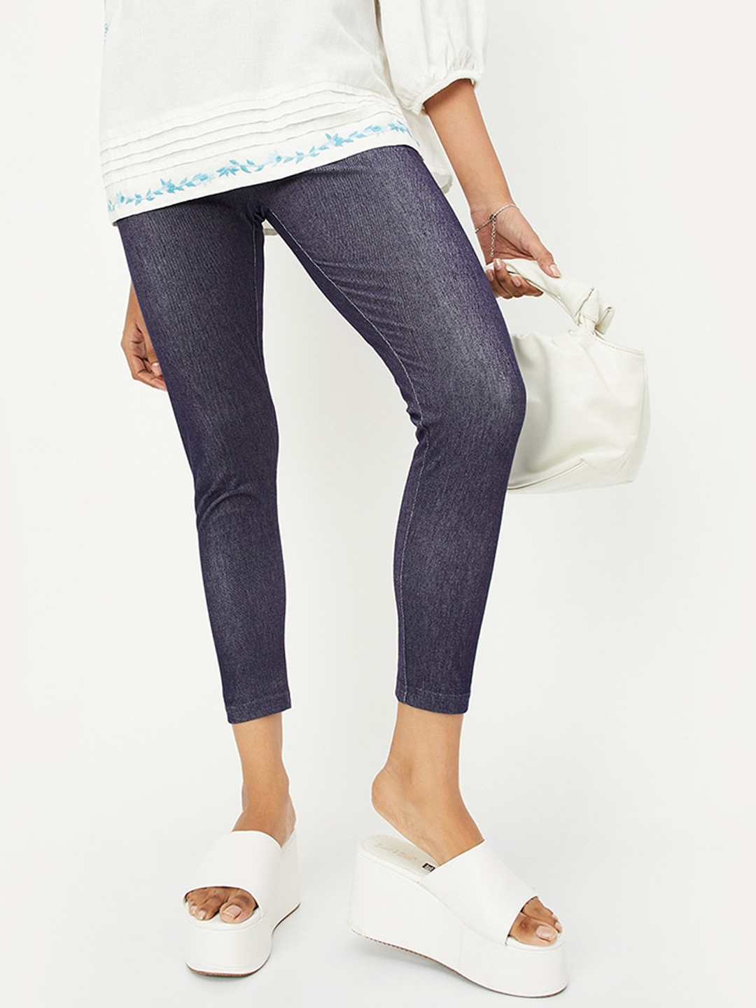 

max Women Slip on Crop Jeggings, Navy blue