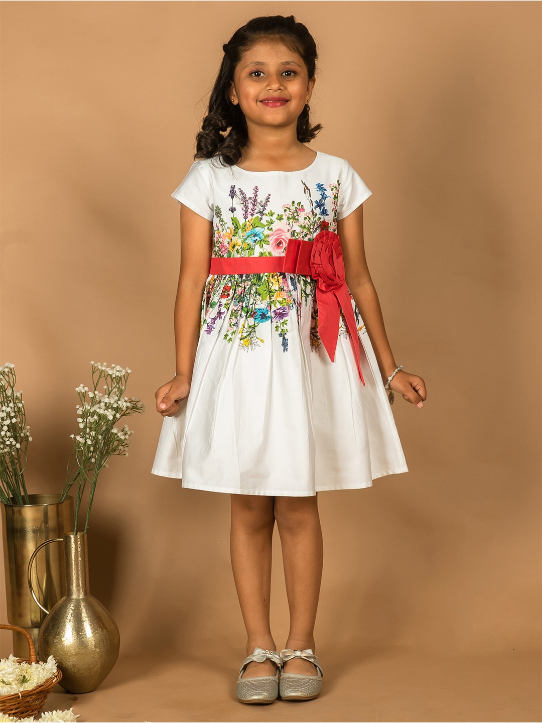 

KASYA Girls Floral Printed Round Neck Fit & Flare Dress, Off white