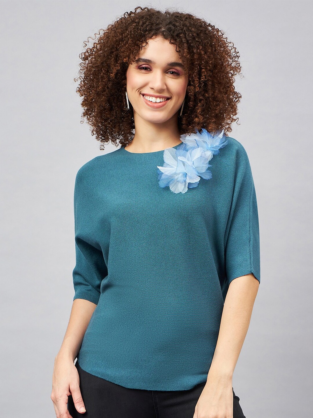 

Orchid Blues Seld Design Round Neck Kimono Sleeves Applique Woollen Top, Teal