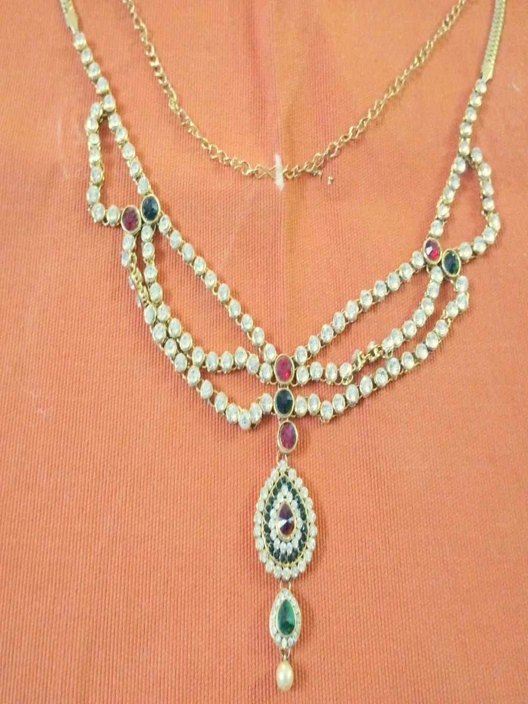 

Runjhun Kundan Studded Waist Chain Saree Accessories, Gold