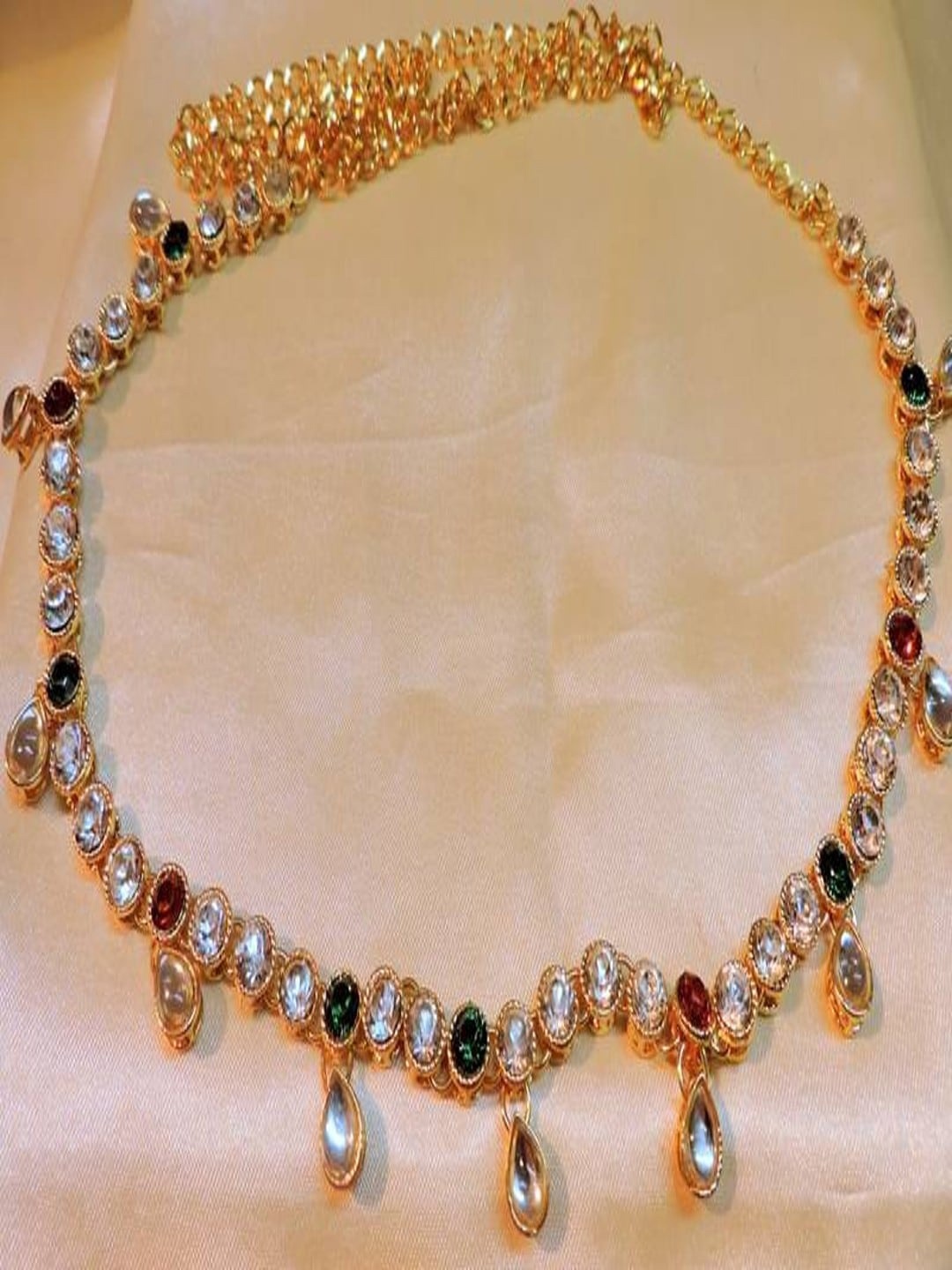 

Runjhun Kundan Studded Waist Chain Saree Accessories, Gold