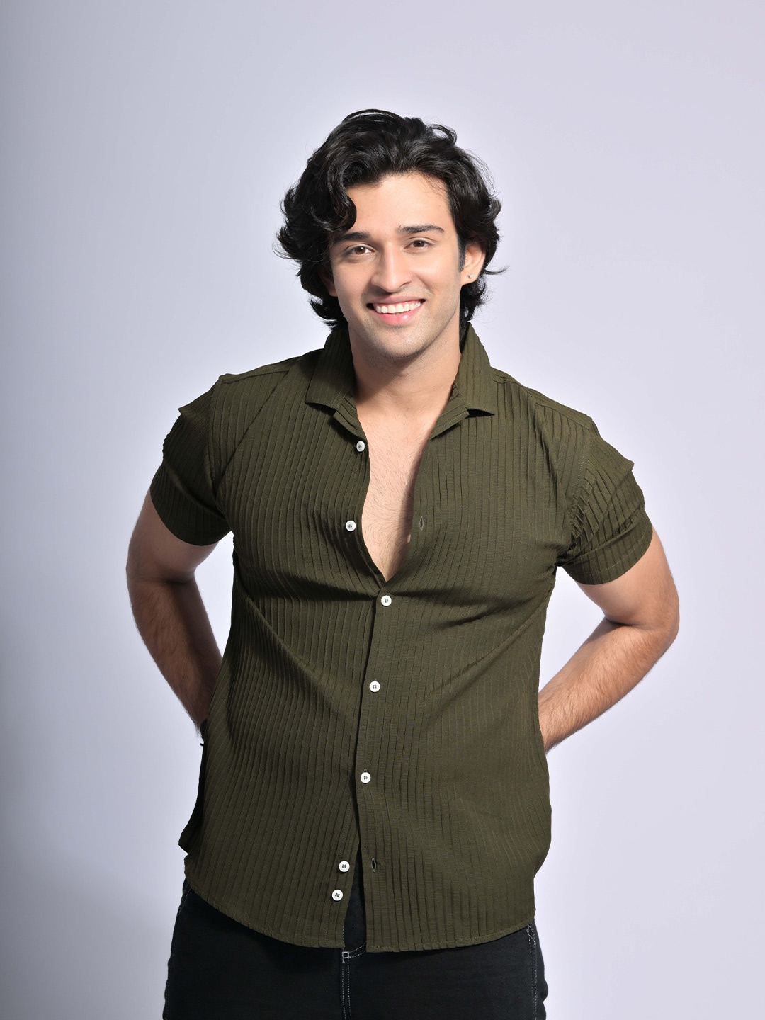 

PIRAMYD CLUB Striped Spread Collar Short Sleeves Casual Shirt, Olive