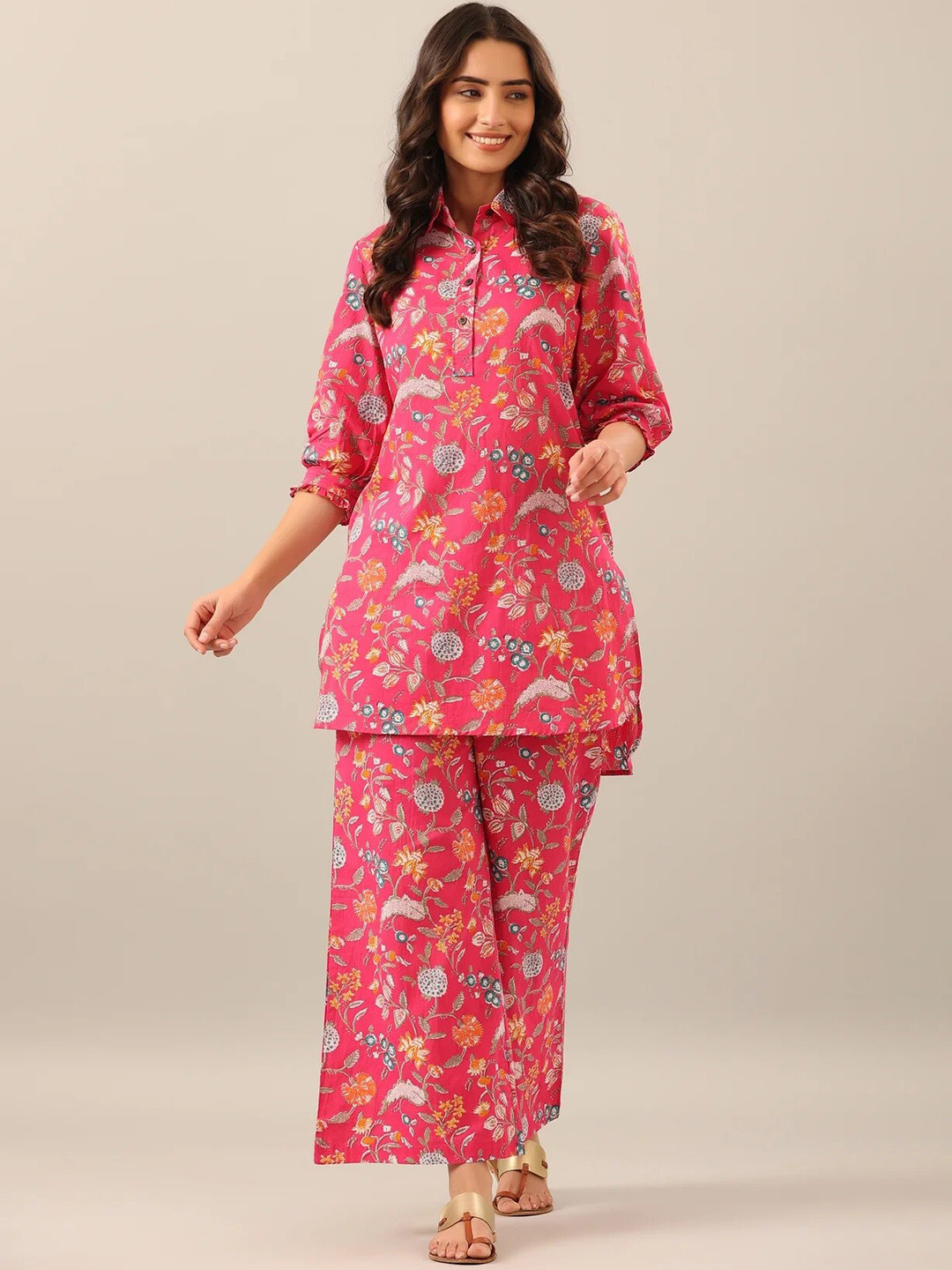 

Civamee Floral Printed Tunic With Palazzos, Pink